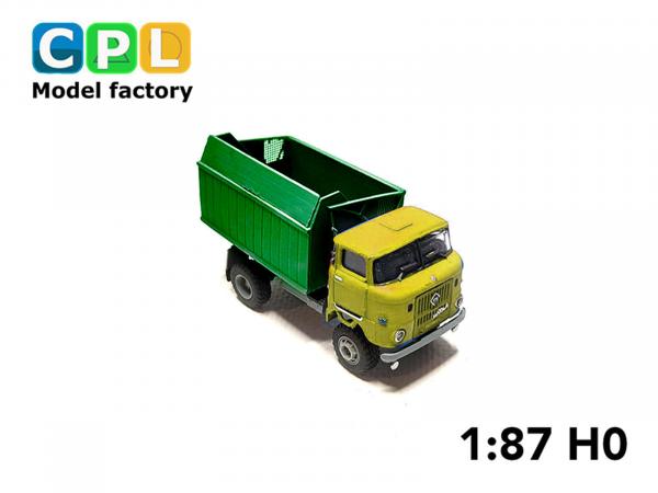 IFA W50LA ND mit Schwerhäckselaufbau SHA16 Oschatz Var. 4 beige gruen